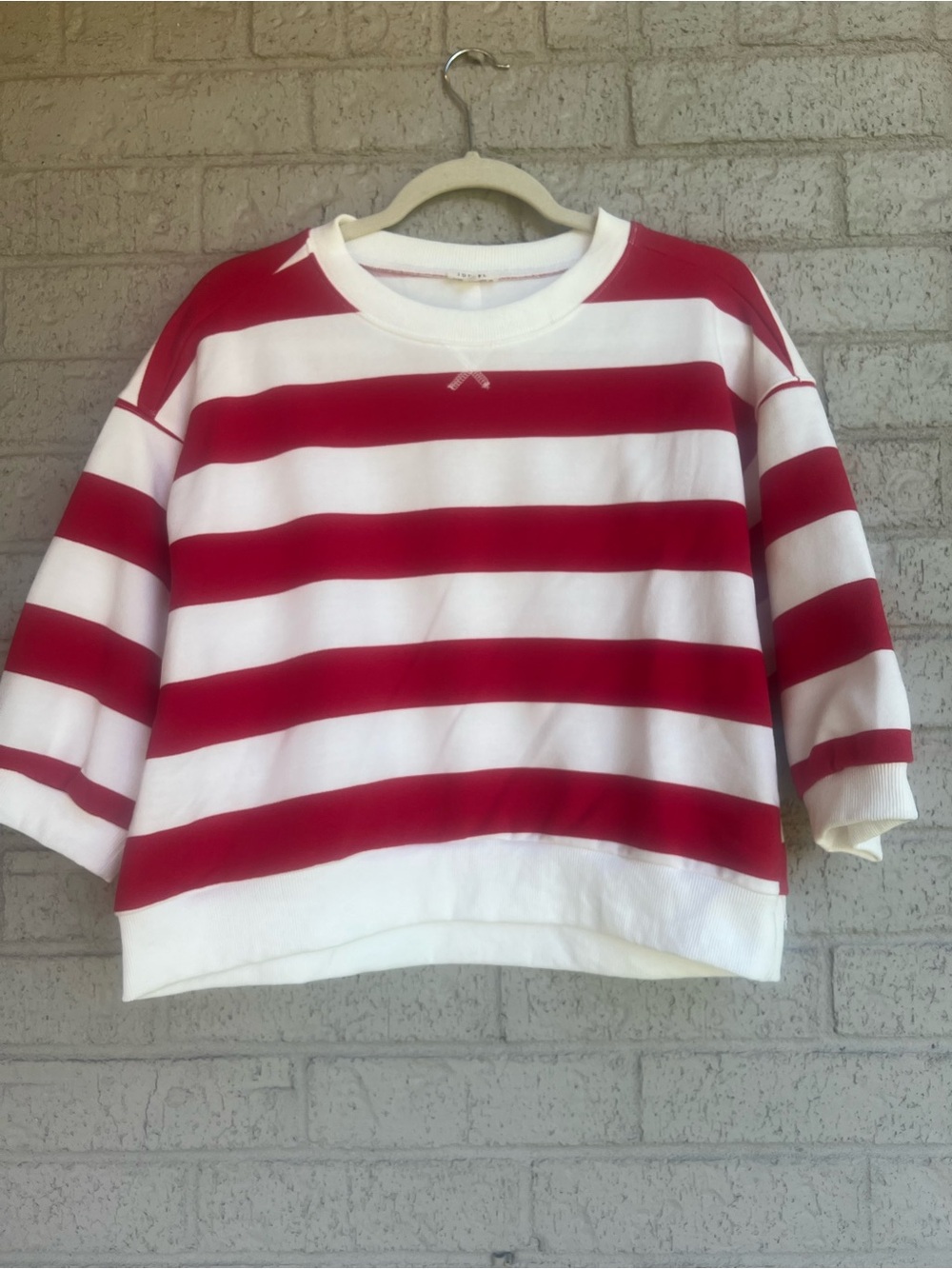 Jodifl red and white stripe casual shirt  1/2 sleeve size medium